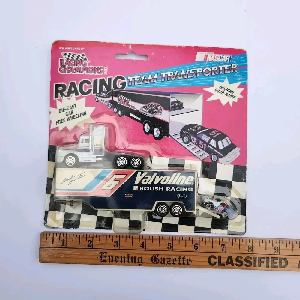 NOS Racing Champions Micro Team Transporter 1995 Edition Nascar #6 Valvoline